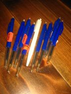 Lott med BIC penner fra 80-90 tallet selges under ett Dette er pakke nr 3