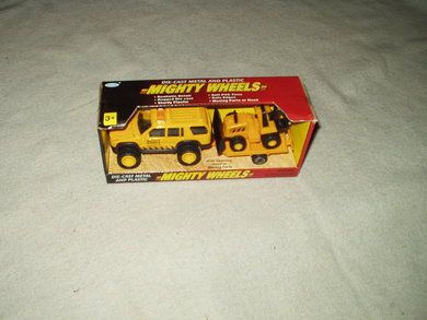 MIGHTY WHEELS 23 cm lang