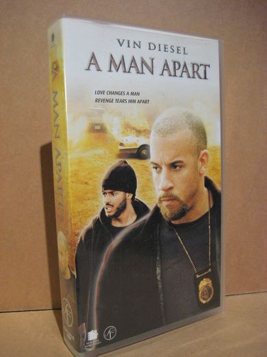 VIN DIESEL: A MAN APART 15 ÅR 2003 110 MIN