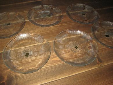 Ubrukte dessert asjetter, noe for deg? Ca 19 cm i diameter, 6 stk., selges under ett.