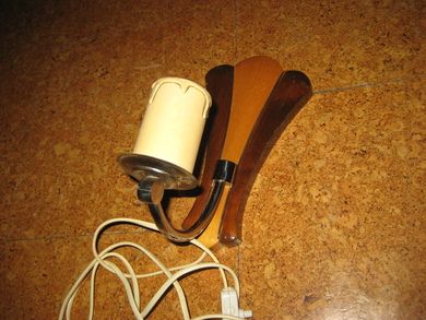 Vegglampett fra 60 tallet tre og stål