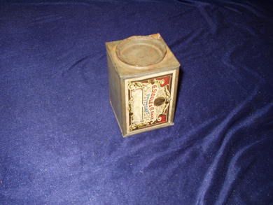 Gammel blikboks G Siegle & Co