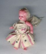 Liten dokke på 6 5 cm