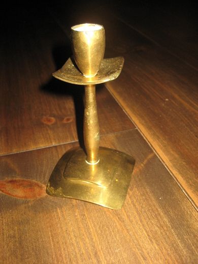 Messing lysestake ca 15 cm høg