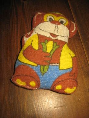 Noe for din samling? Ca 17 cm høg 80 tallet