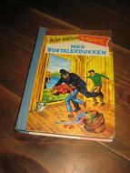 Blyton: De fem detektivene og mysteriet MED BUKTALERDUKKEN. 
