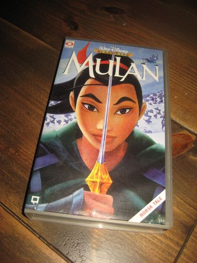 MULAN 1998 84 min 7 år