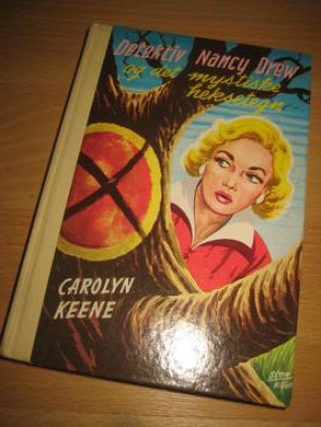 KEENE: Detektiv Nancy Drew og det mystiske heksetegn Bok nr 33