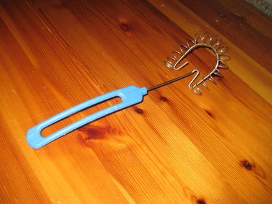 Visp med plasthandtak 70 tallet