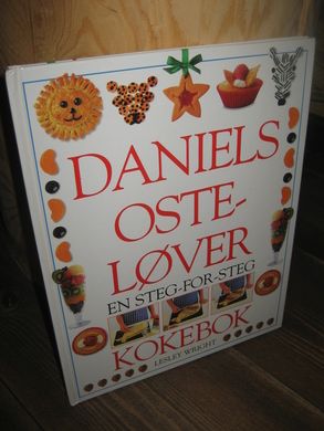 WRIGHT: DANIELS OSTE LØVER KOKEBOK 2000