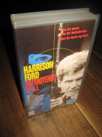 HARRISON FORD: PATRIOTENS SPILL 1992 15 ÅR 119 MIN