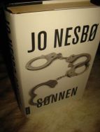 NESBØ, JO: SØNNEN. 2014.