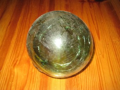 Stor kule ca 13 cm i diameter