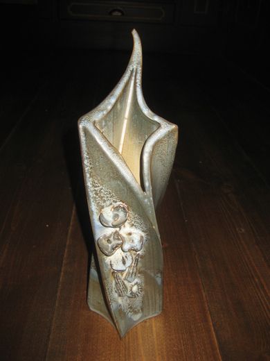 Meget pen keramik vase ca 30 cm høg