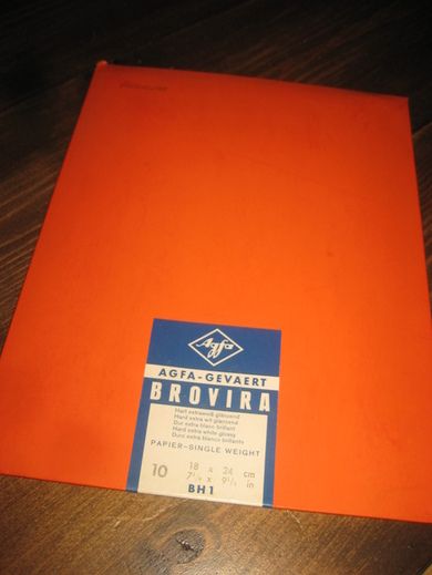 AGFA GEVAERT BROVIRA BH 1, 18*24 CM,  uåpna pakke. 50-60 tallet.