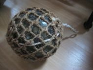 Stor kavlkule med pen innbinding ca 14 cm i diameter Tidleg 1900