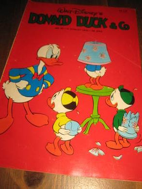 1976 nr 032 DONALD DUCK & CO