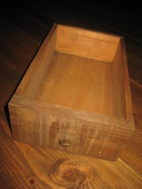 SKYVEESKE TIL SYMASKIN ca 25*15 cm stor 7 5 cm høg Kan brukes til så mangt