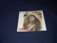 MOSS IAN: Tuckers daughter Islands 1988