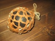 Kavlkule brukt ved garnfiske i gamle dager Fra forige århundreskifte Ca 12 cm i diameter mørk grønn