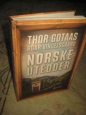 GOTAAS, THOR: NORSKE UTEDOER. 2019.