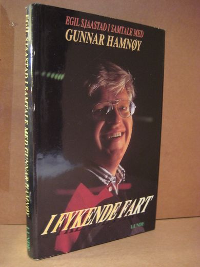 SJÅSTAD:  GUNNAR HAMNØY.  I FYKENDE FART. 1993.
