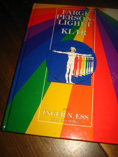 NÆSS: FARGE PERSONLIGHET. KLÆR. 1998.