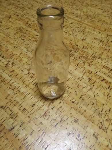 Melkeflaske fra 60 tallet lys halvflaske (1/2 liter)