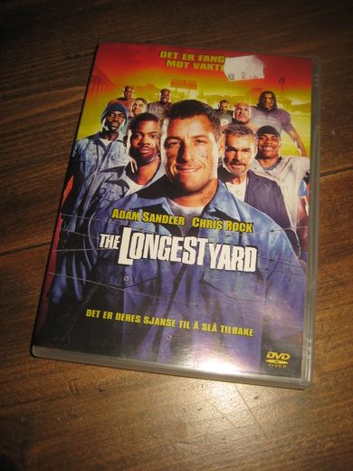 THE LONGEST YARD 2005 108 MIN 11 ÅR