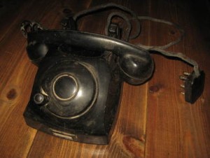 Gammel telefon fra 50 tallet, noe for deg?