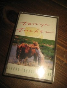 TANYA TUCKER: STRONG ENOUGH TO BEND. 1988.