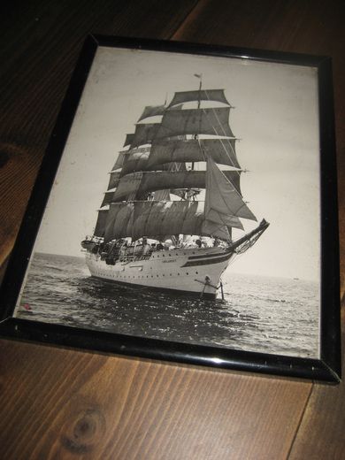 Pent bilde i glass og ramme SØRLANDET 50 tallet Ca 18*22 cm stort