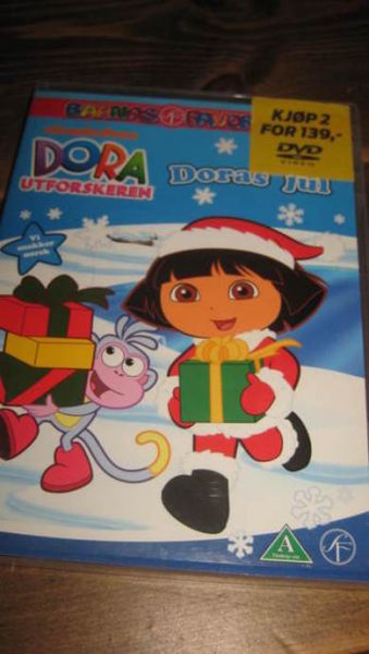 DORA UT- FORSKEREN: Doras jul. 2002, 93 min.