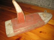 Flytestokk fra slutten på 1800 tallet med initsialer