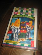 BANANER I PYJAMAN. GØYALE BANANER. 1999, 50 MIN.
