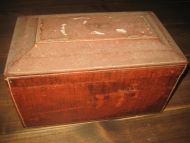 Lita pen kiste fra slutten på 1800 tallet Ca 31*19 cm stor 18 cm høg