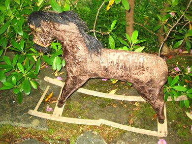 Gammel gyngehest,