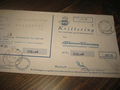 Kvitering fra Tiedemanns Tobaksfabrik for innbetaling Kr 125 08 stempla BLAKSETER 14 9 55