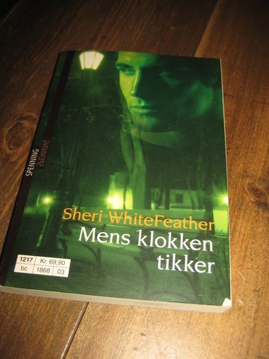 Feather: Mens klokken tikker 2009