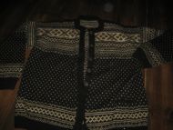 Pen heimestrikka jakke størrelse XL