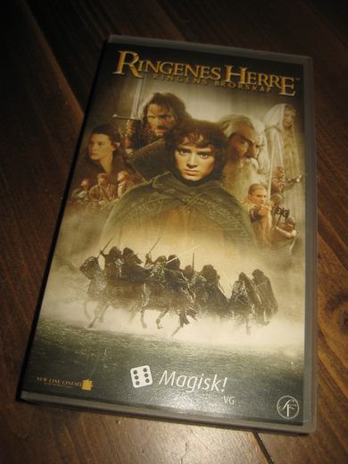 RINGENES HERRE. RINGENES BRORSKAP. 2001, 11 ÅR. 2 T. 51 MIN.