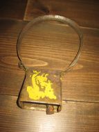 Ku- / sauebjelle med jernklave 40 tallet