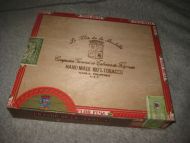Meget pen finereske, La Flor de la Isabella, HANDMADE TOBACCO, MANILA, PHILIPPINES, 70 tallet.