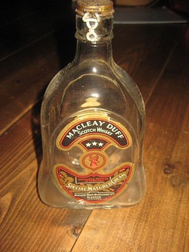 Flaske uten innhold APPELSINSKALLOLJE fra Storms chem Laboratorium Oslo 50 tallet