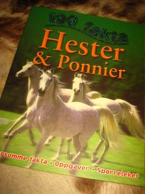 Hester & Ponnier, 100 fakta. 2012.