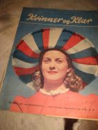 1952 nr 010 Kvinner og Klær