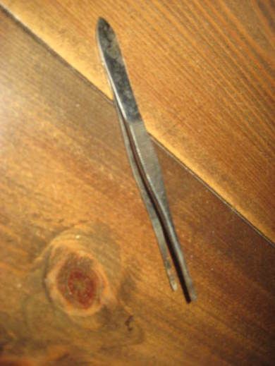 Eldre pinsett fra avvikla legekontor ca 13 cm lang