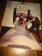 AIR FORCE 1968 NR 007 JULI