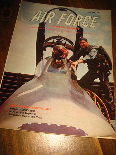 AIR FORCE, 1968,NR 007. JULI.