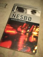 NESBØ: KAKERLAKKENE 2002